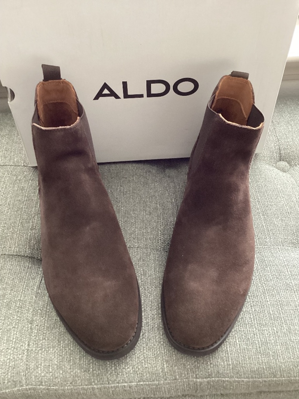 ALDO Wynford Chelsea Boot, size 10.5